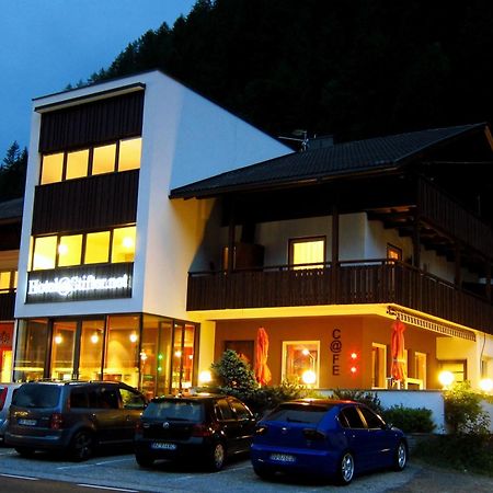 Hotel Stifter Lutago Exterior foto